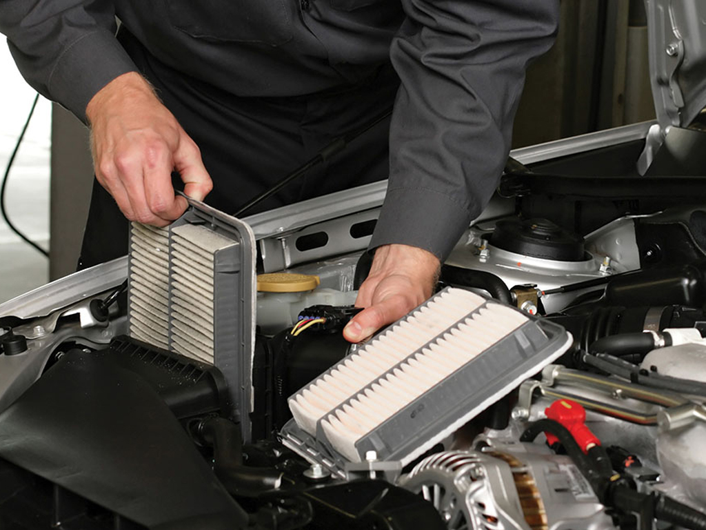 sửa chữa điều hòa xe ô tô