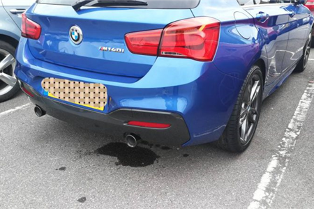 Ô tô chảy dầu do đâu? Cách khắc phục?